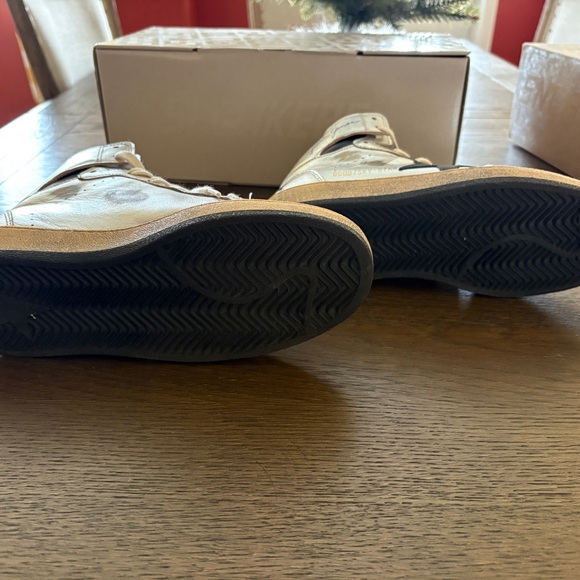 Golden Goose High-Top Sneakers Silver Sky Star with Passport and Box Size 36 - Picture 4 of 6